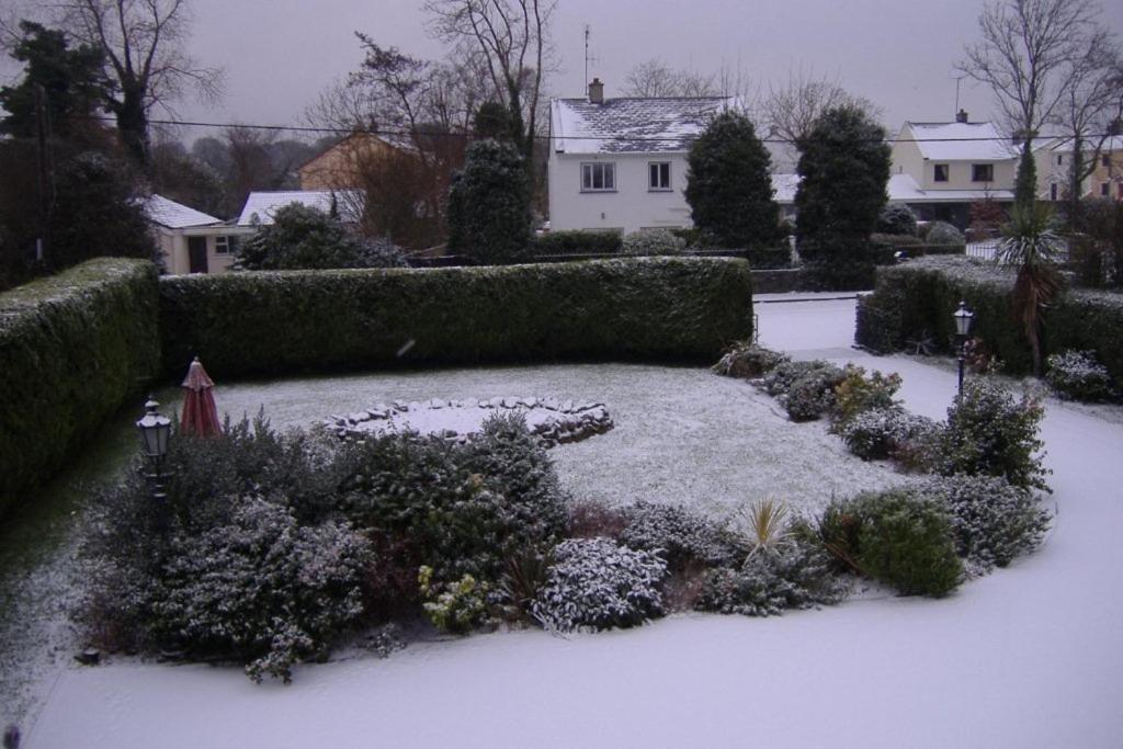 Riverwalk House B&B Oughterard Dış mekan fotoğraf