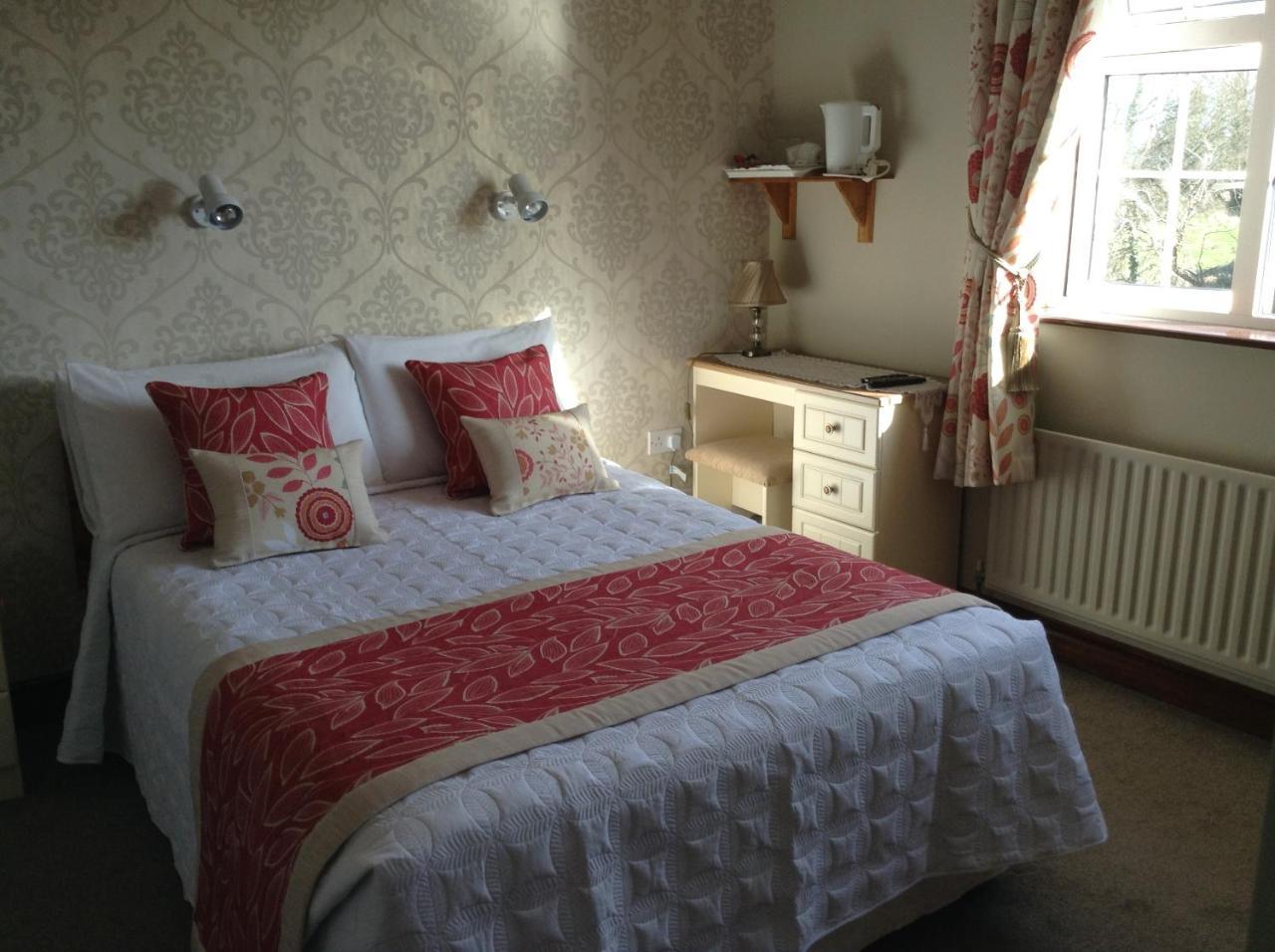 Riverwalk House B&B Oughterard Dış mekan fotoğraf